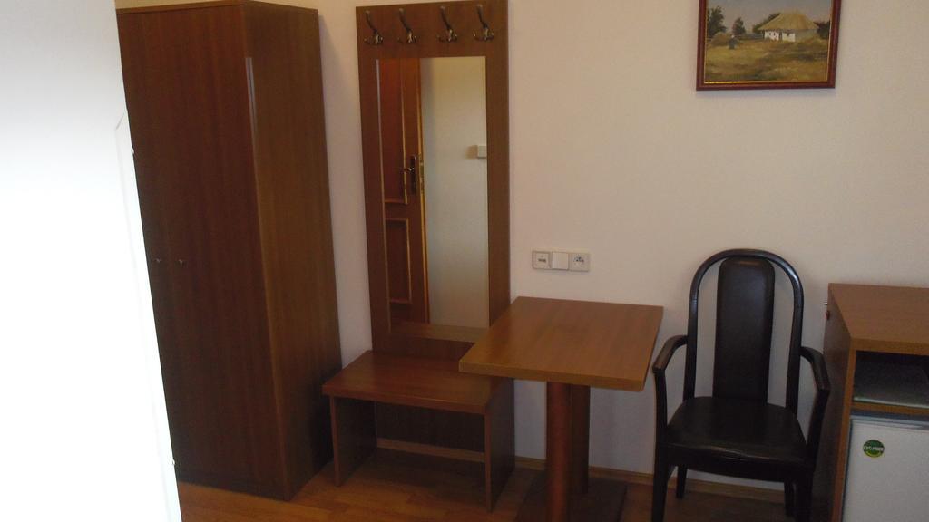 Pension Karolina Hotel Trnava Room photo